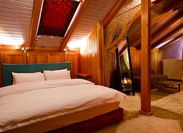 Guesthouse Mylona Арахова Экстерьер фото